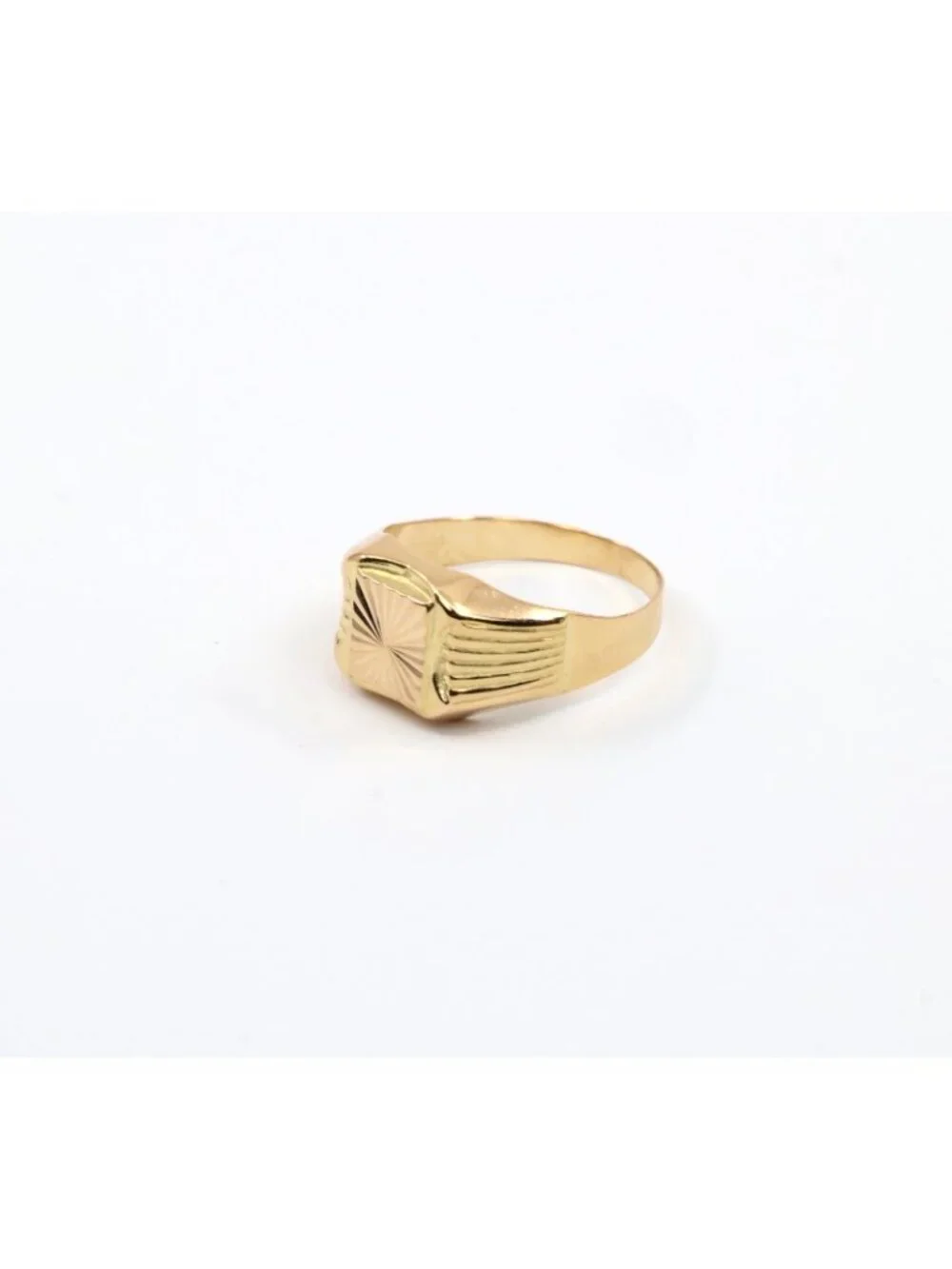 Vintage 18K Solid Yellow Gold Italian Diamond Cut Starburst Signet Ring Size 8.5